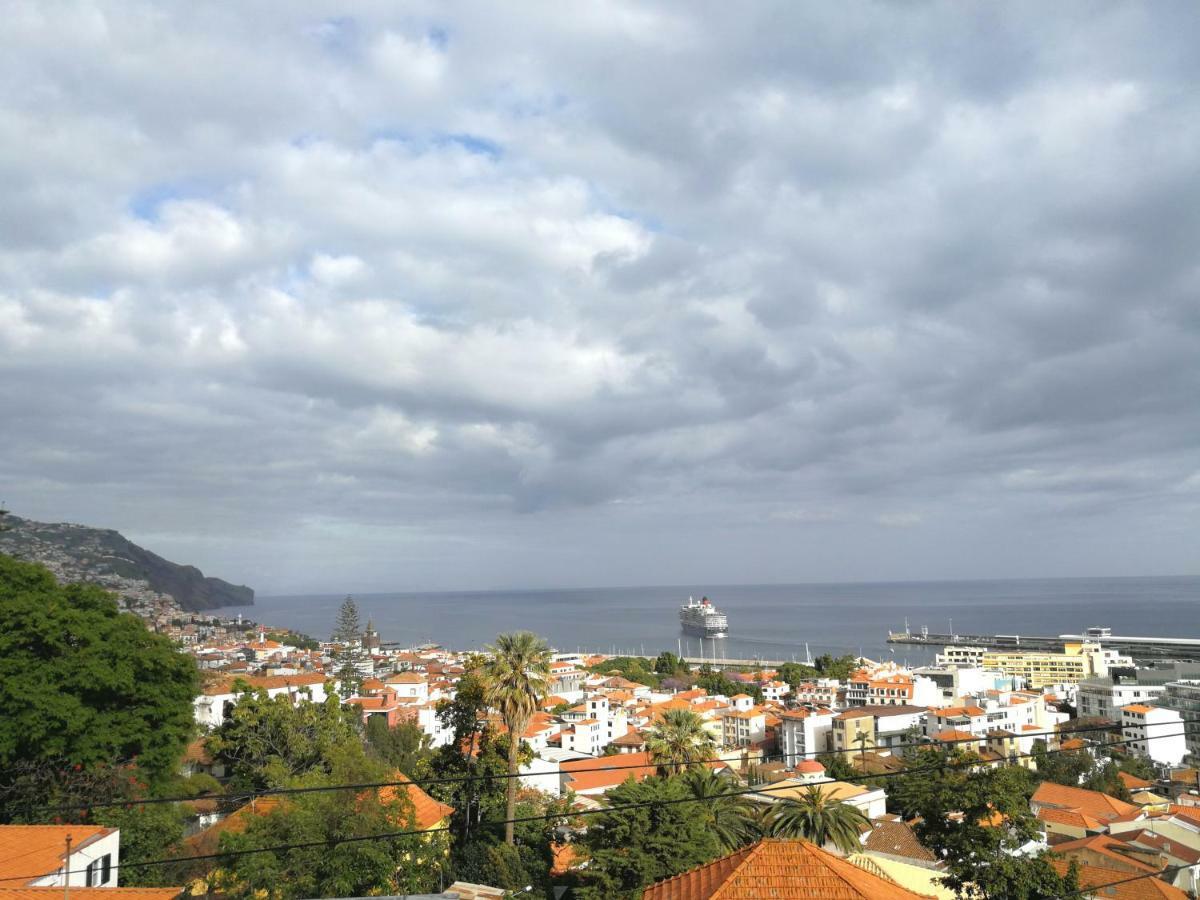 Casa Das Cruzes Funchal  Buitenkant foto